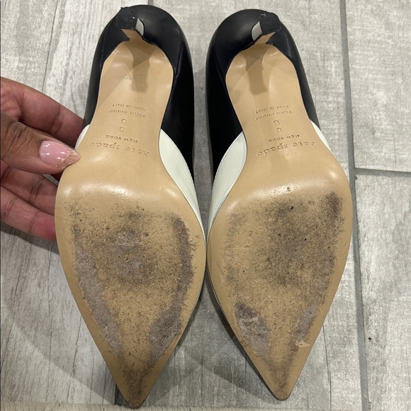 Kate Spade New York “Lentica” Pointy Toe Pump - Picture 6 of 6